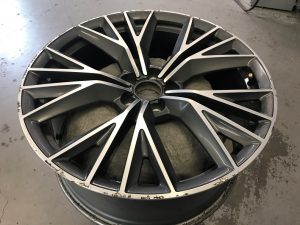 Audi R8 - Refinishing Machine Cut Wheels - Before