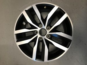 Jetta - Refinishing Machine Cut Wheels - After